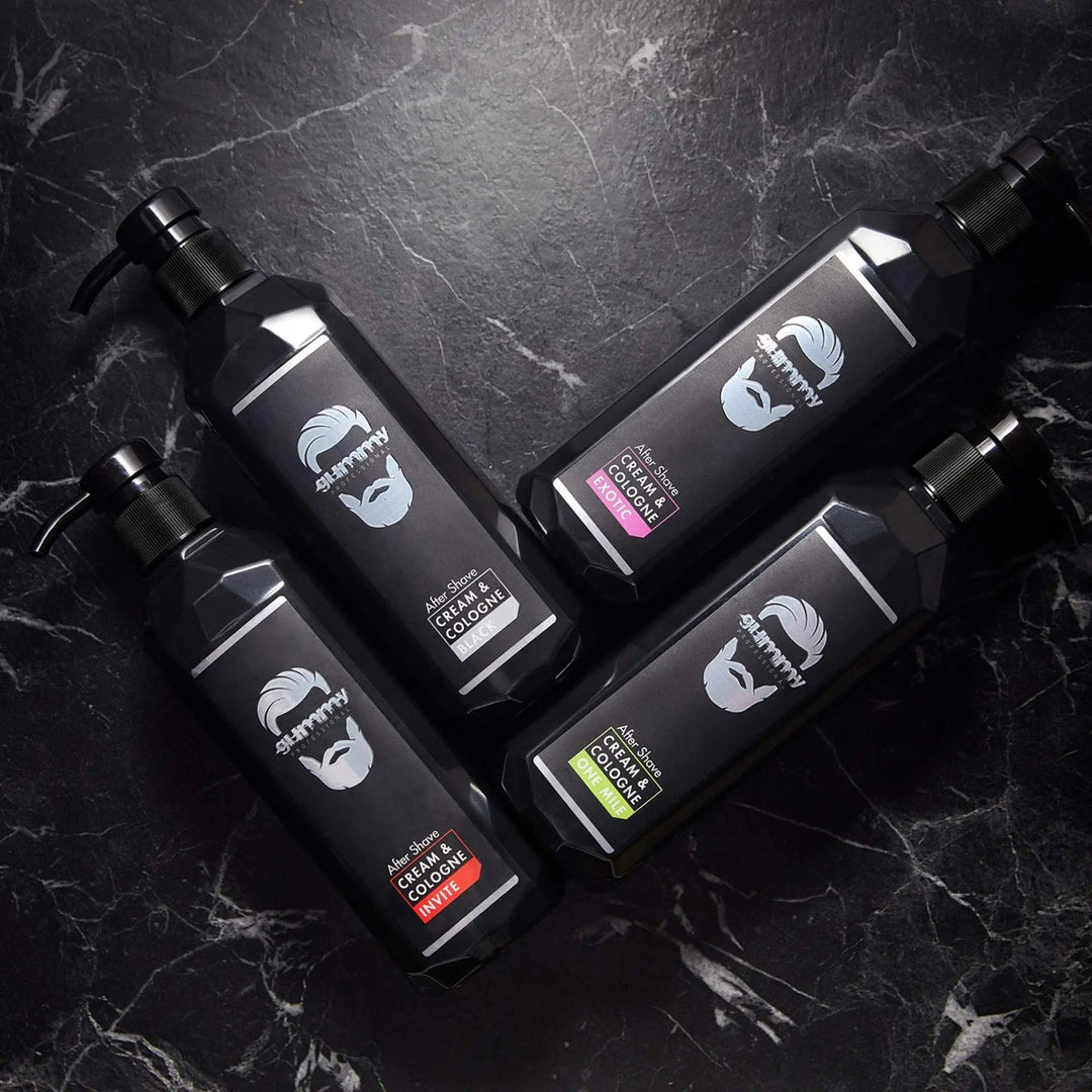 GUMMY CREAM COLOGNE 400 ML BLACKWIE BENUTZT MAN:
Warnung: Schutz vor Hitze und Licht. Vermeiden Sie den Kontakt mit Whit Eyes. Im Kontakt gründlich waschen. Von Kindern fernhalten.
PRODUKTBESCHREIBgummyOnKozmetikGUMMY CREAM COLOGNE
