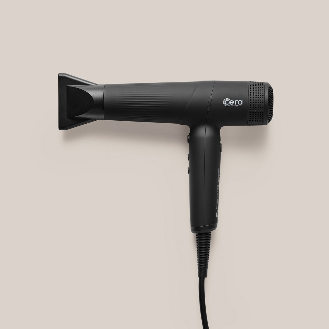 https://bratt-trading.com/image/3811/2540_Cera_Black_Jet_Dryer_Package_RGB_low.jpg